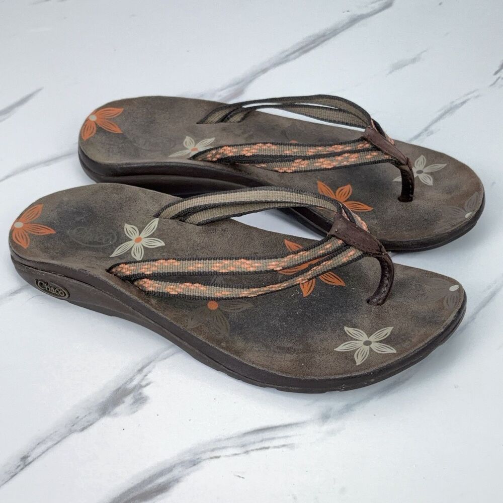 Women's Chaco Flip Flops Thong Casual Brown Orange Floral Summer Sandals Size 7